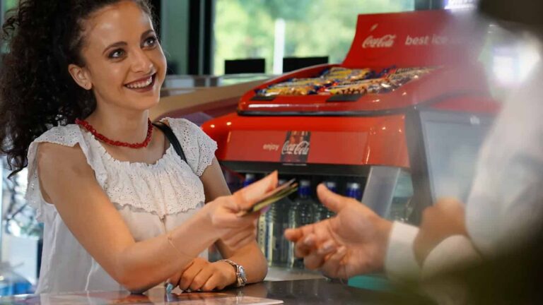 Deposita Managing and depositing Money